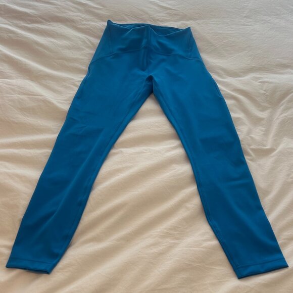 Blue Lululemon Leggings, Size 6. - Picture 2 of 7